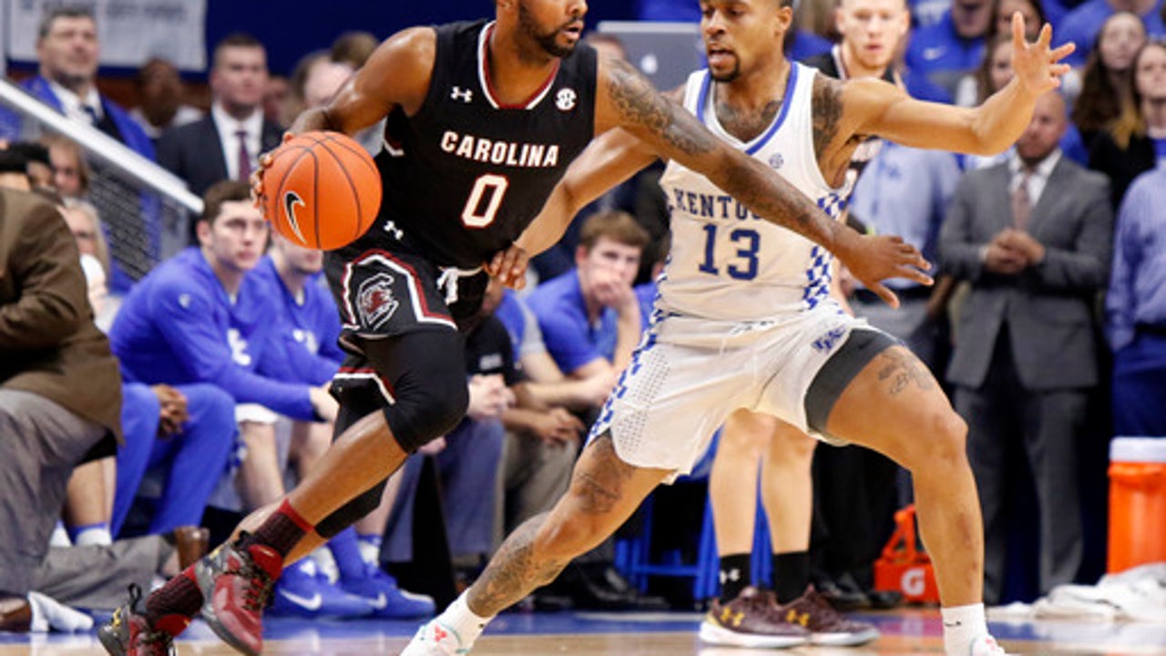No. 5 Kentucky tops No. 24 South Carolina 85-69 for SEC lead (Jan 21, 2017)